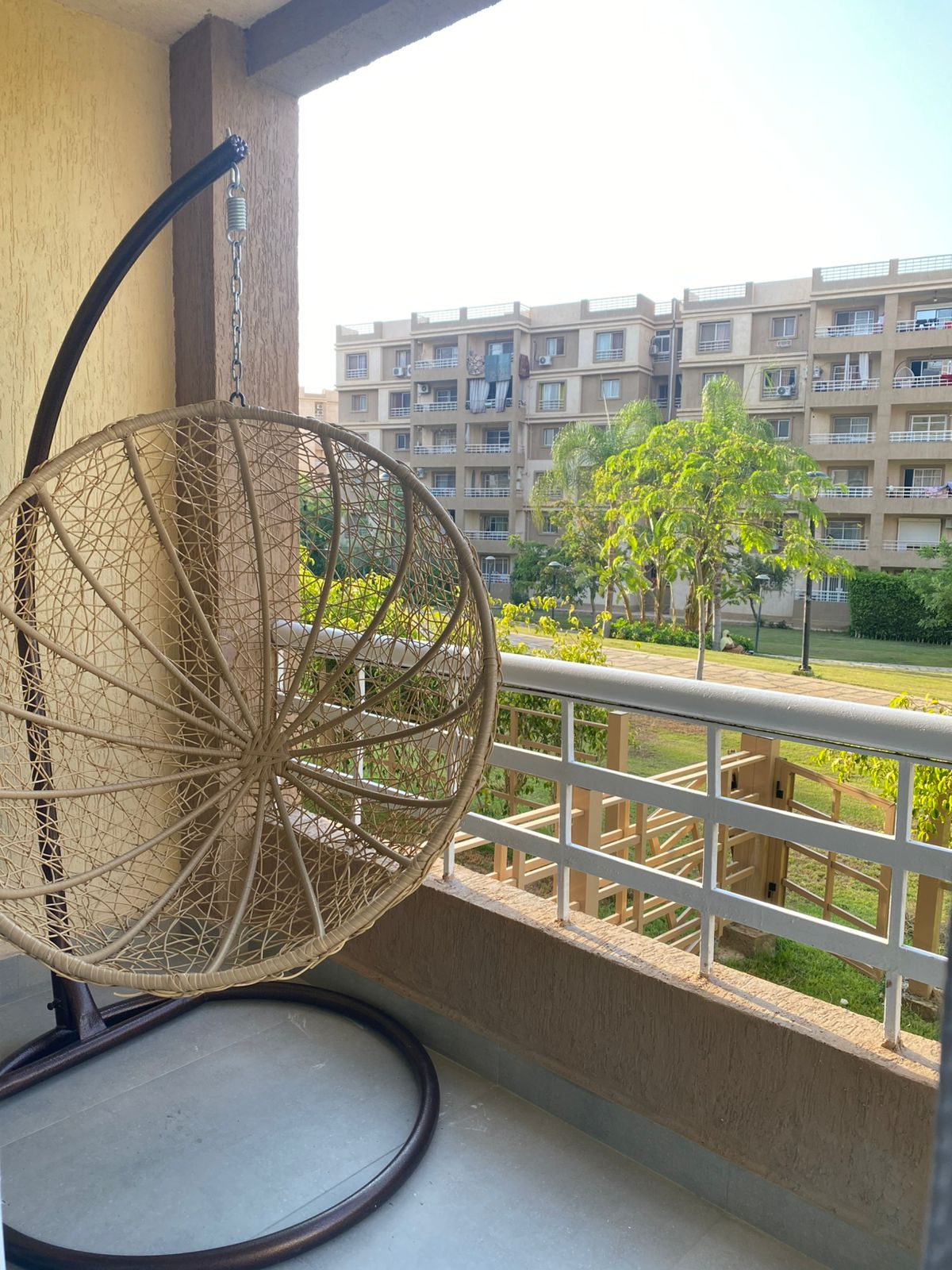 شقة في مدينتي 124 م2 للبيع كاش بحري على حديقة كبيرة تشطيب خاص استلام فوري 8,000,000 ج 